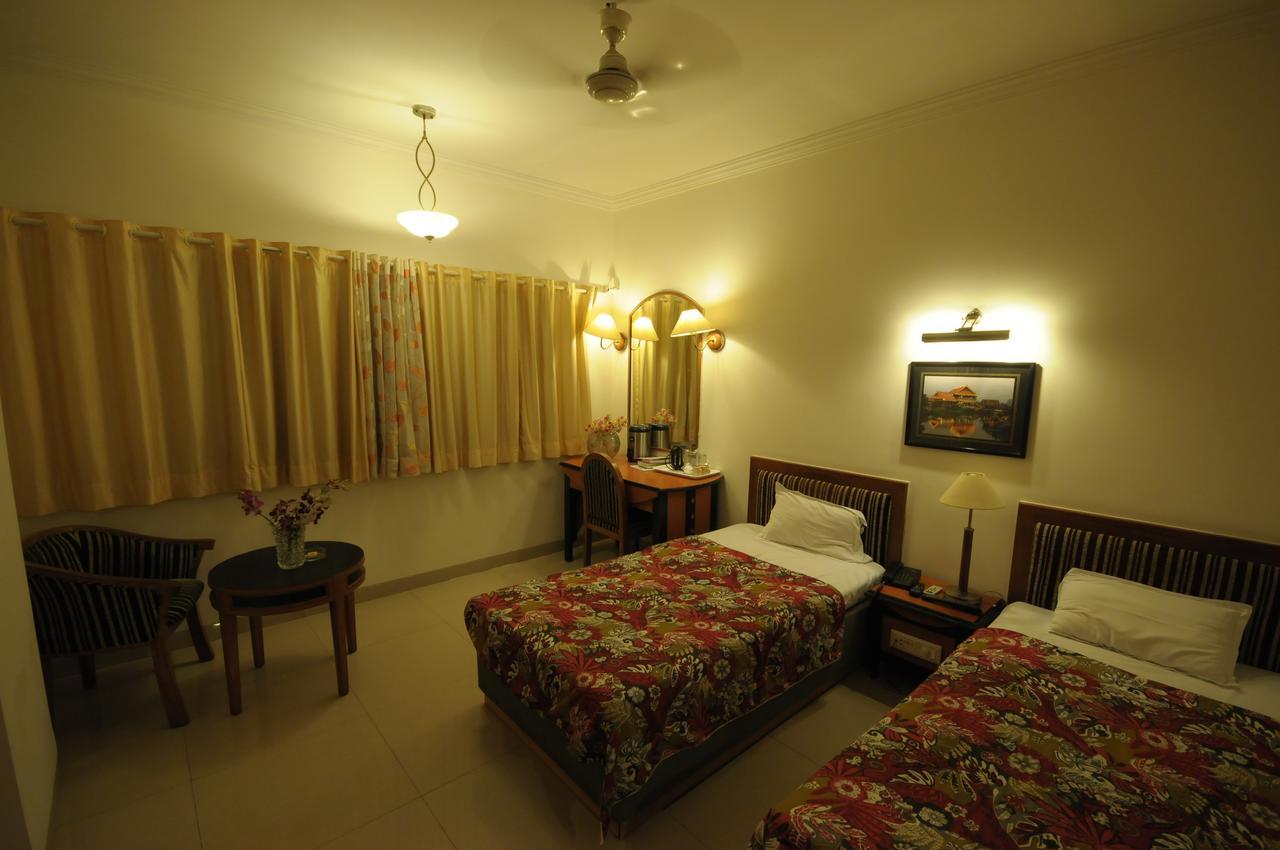 Hotel Grape City Nashik Exterior foto